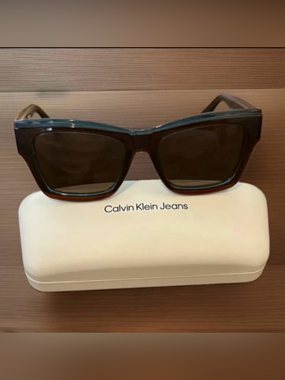 NEW Calvin Klein Jeans CKJ24609S Taupe Square Sunglasses 53mm – New with Case
